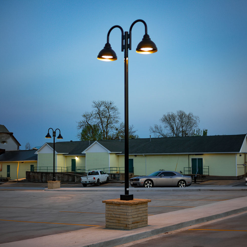 Parking shop pole light